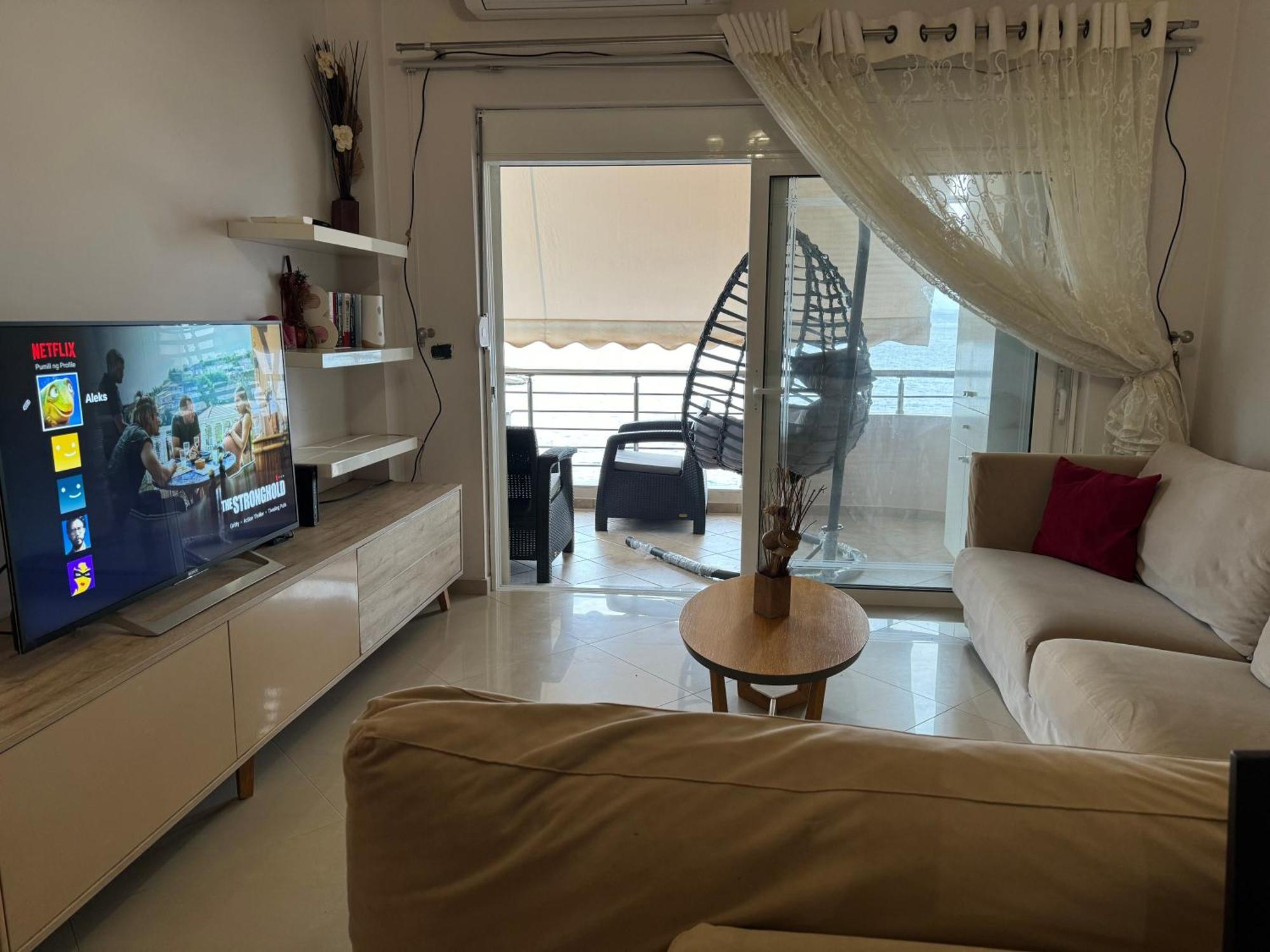 Leon Sea View Apartment Sarandë Exterior foto